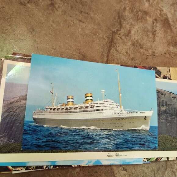 Vintage Postcard Lot – Bahamas, Williamsburg, Alaska – 26 Cards - Picture 10 of 11